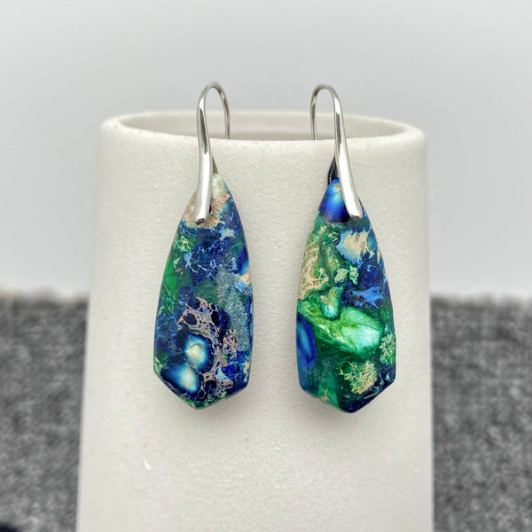 Mio Queena - Blue Green Emperor Stone Agate Pointed Drop Earrings