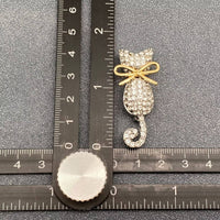 Mio Queena - Rhinestone Cat Brooch