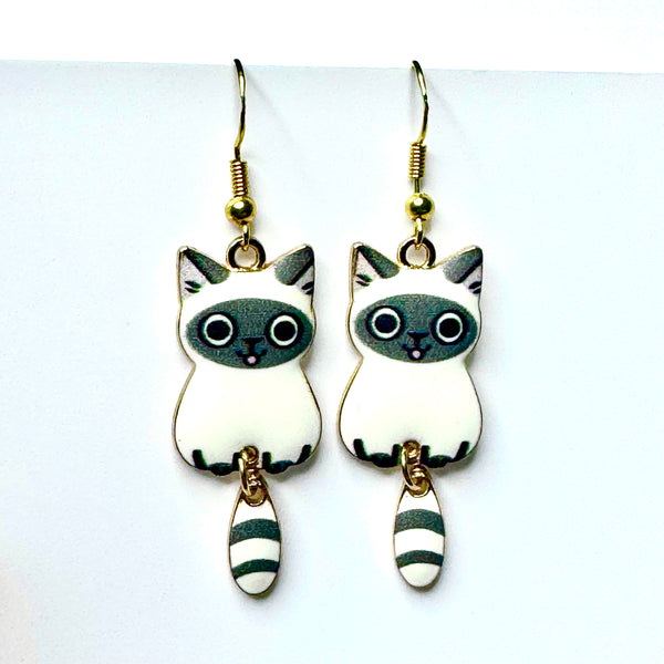 Amy Foxy Style Handmade Earrings - Cat Charm with Golden Hooks: Siamese