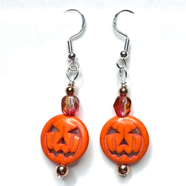 Amy Foxy Style Handmade Earrings - Flame Ombré and Jack o’Lantern Beads