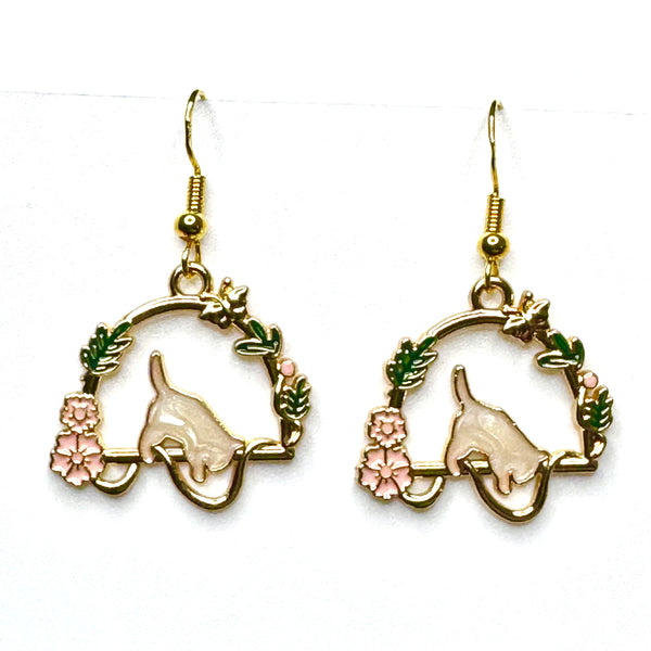 Amy Foxy Style Handmade Earrings - Cat with String and Butterfly Charm with Golden Hooks: Ivory